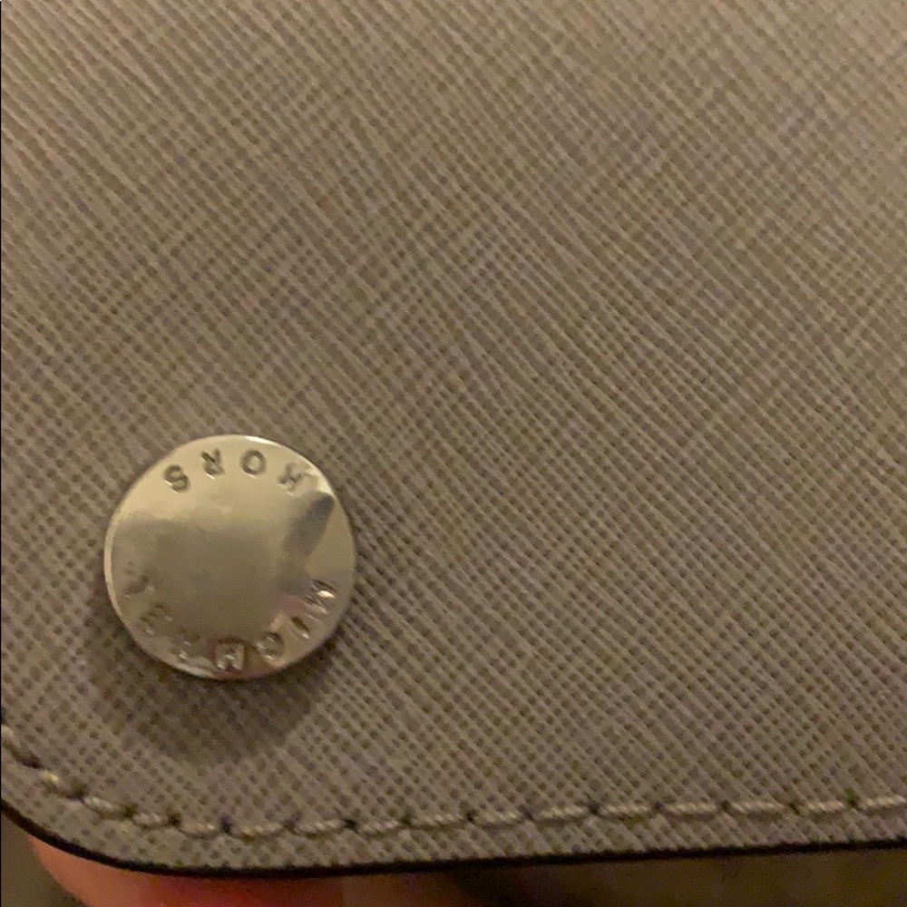 Light gray Michael Kors purse - Picture 9 of 16